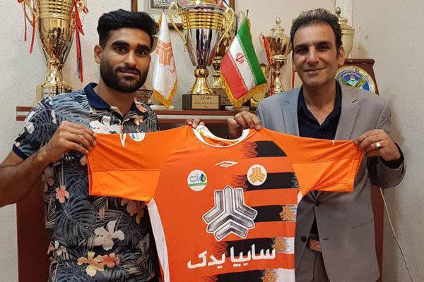 چهار بازیکن جدید به تیم فوتبال سایپا پیوستند چهار بازیکن جدید به تیم فوتبال سایپا پیوستند