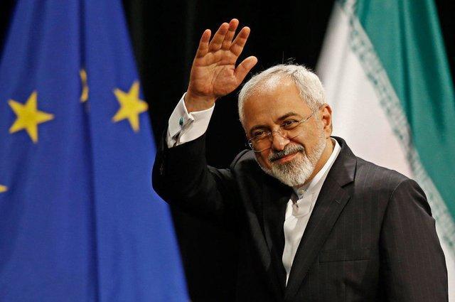 ظریف: از طرف ایران به جهان اسلام، عید فطر را تبریک می گویم ظریف: از طرف ایران به دنیا اسلام، عید فطر را تبریک می گویم
