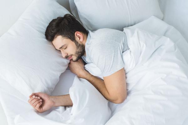 چگونه یک خواب آرام داشته باشیم؟ 20 نکته مهم چگونه یک خواب آرام داشته باشیم؟ 20 نکته مهم