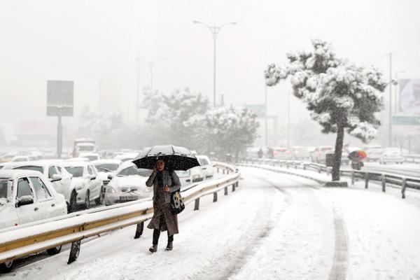 تهران یخ می زند